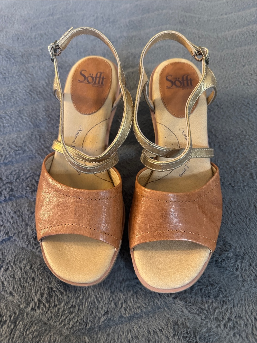 Söfft Tan/Bronze Leather Wedge Sandals